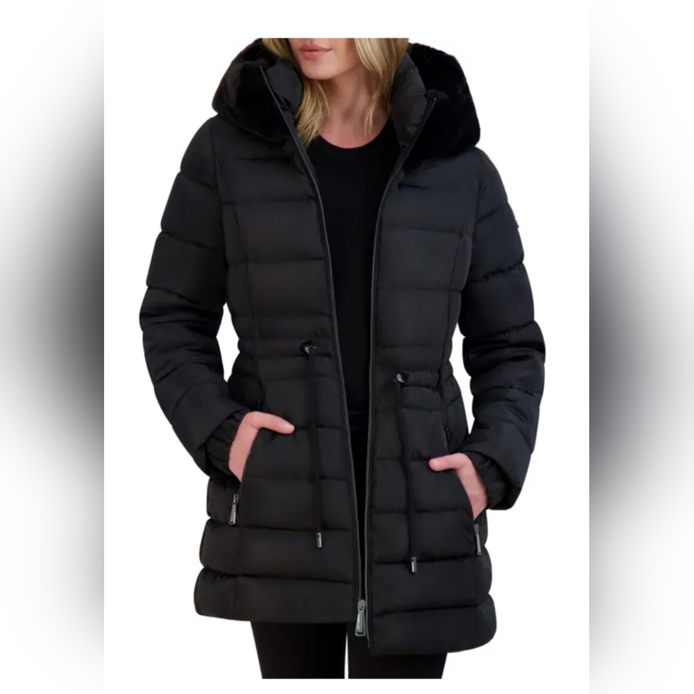 Black Mid-Length Puffer Jacket with Hood and Quilted Design